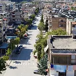Luis Penthouse Апартаменты Берат