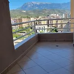 Luis Penthouse 베라트
