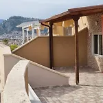 Luis Penthouse Appartamento