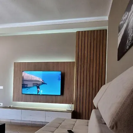 Luis Penthouse *
