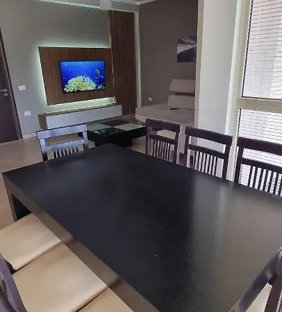 Luis Penthouse Берат