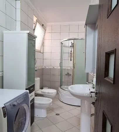 Luis Penthouse * Berat