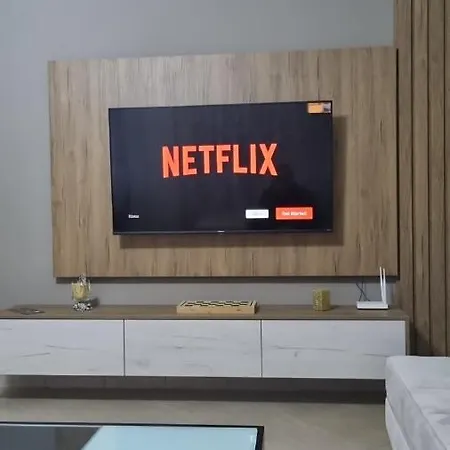 Luis Penthouse * Berat