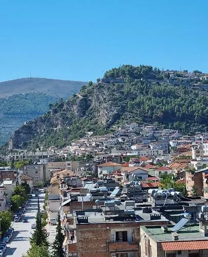 Luis Penthouse Appartamento Berat