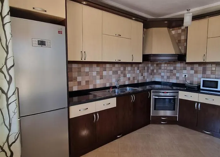 Luis Penthouse * Berat