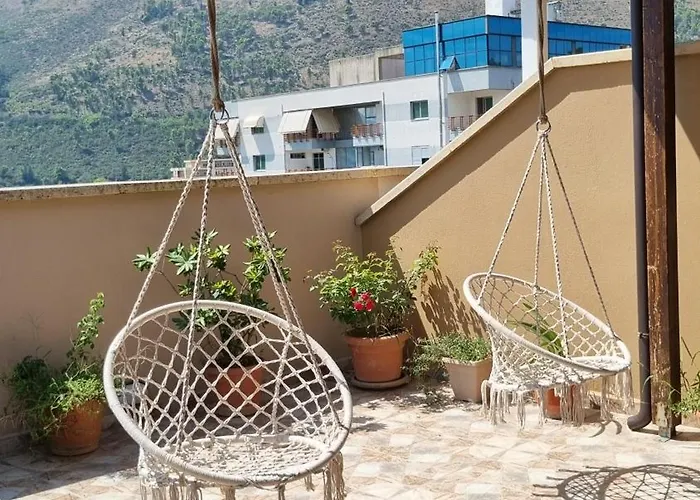 Luis Penthouse Appartamento Berat